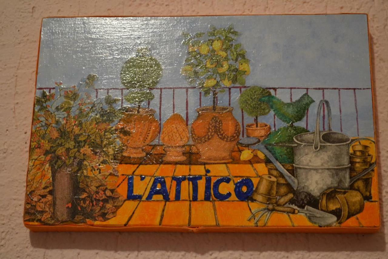 L'Attico Affittacamere B&B Catanzaro Exterior foto